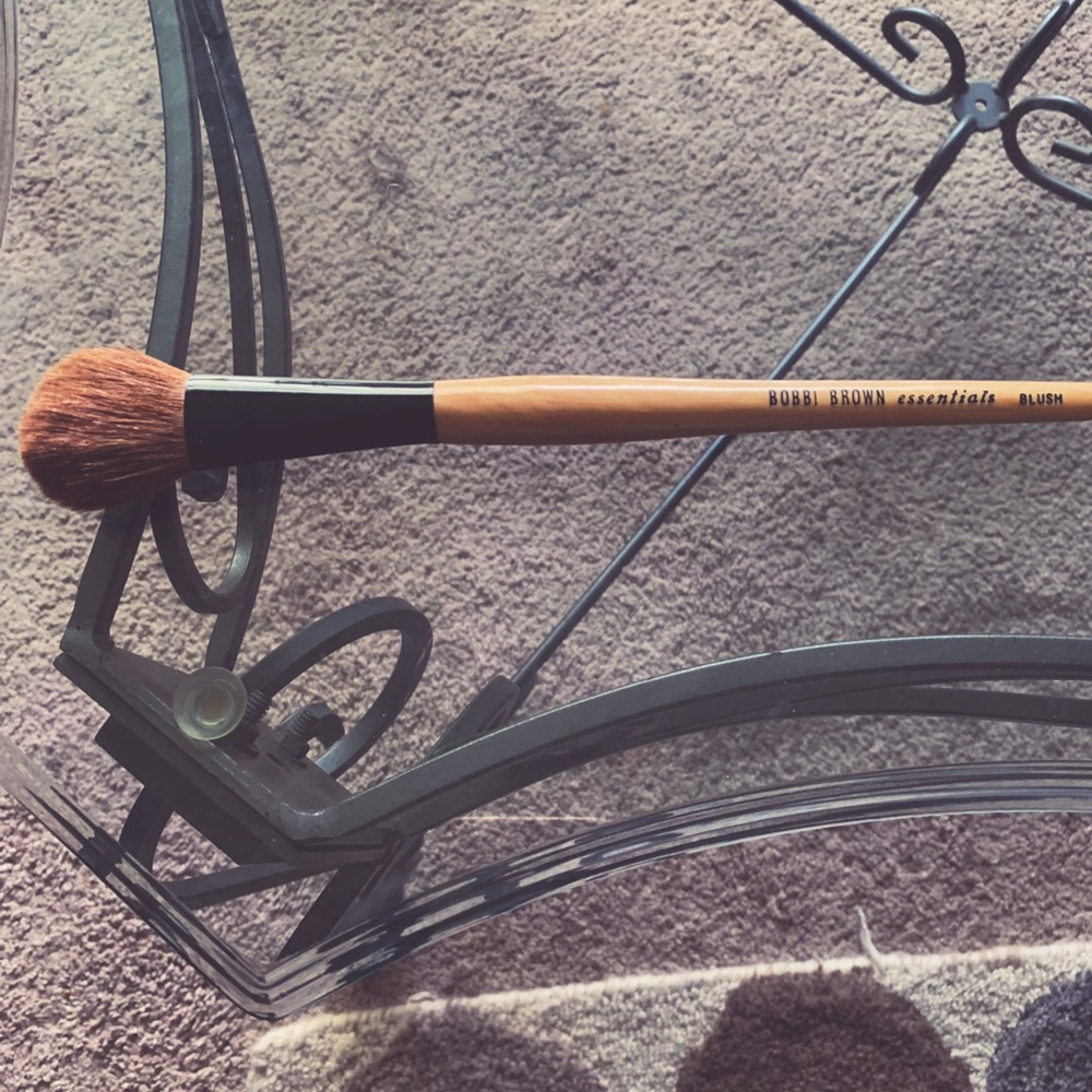 Bobbi Brown blush brush